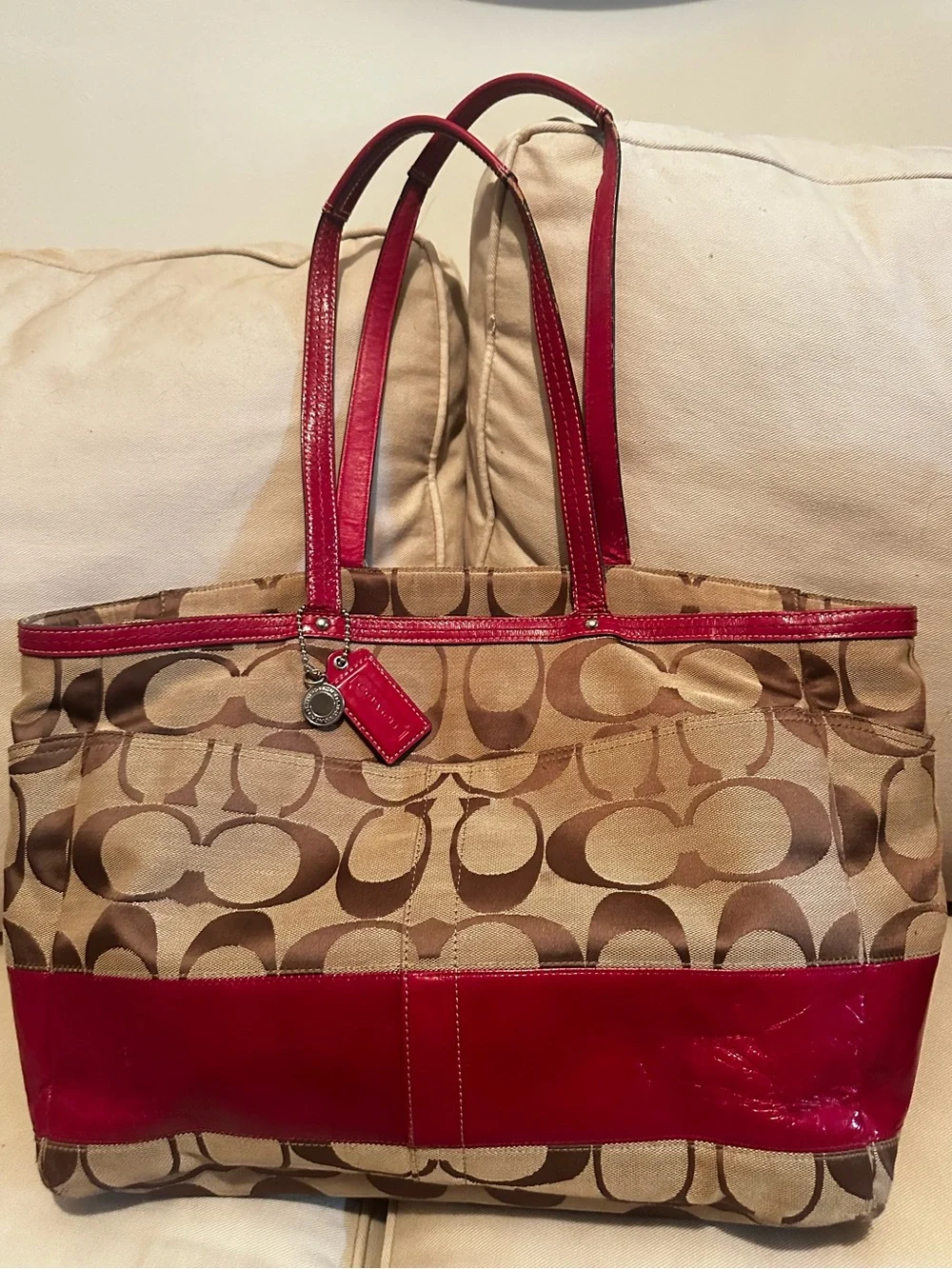✨ Authentic COACH Signature Canvas Diaper Bag/Tote with Red Trim N°G0926-F13803